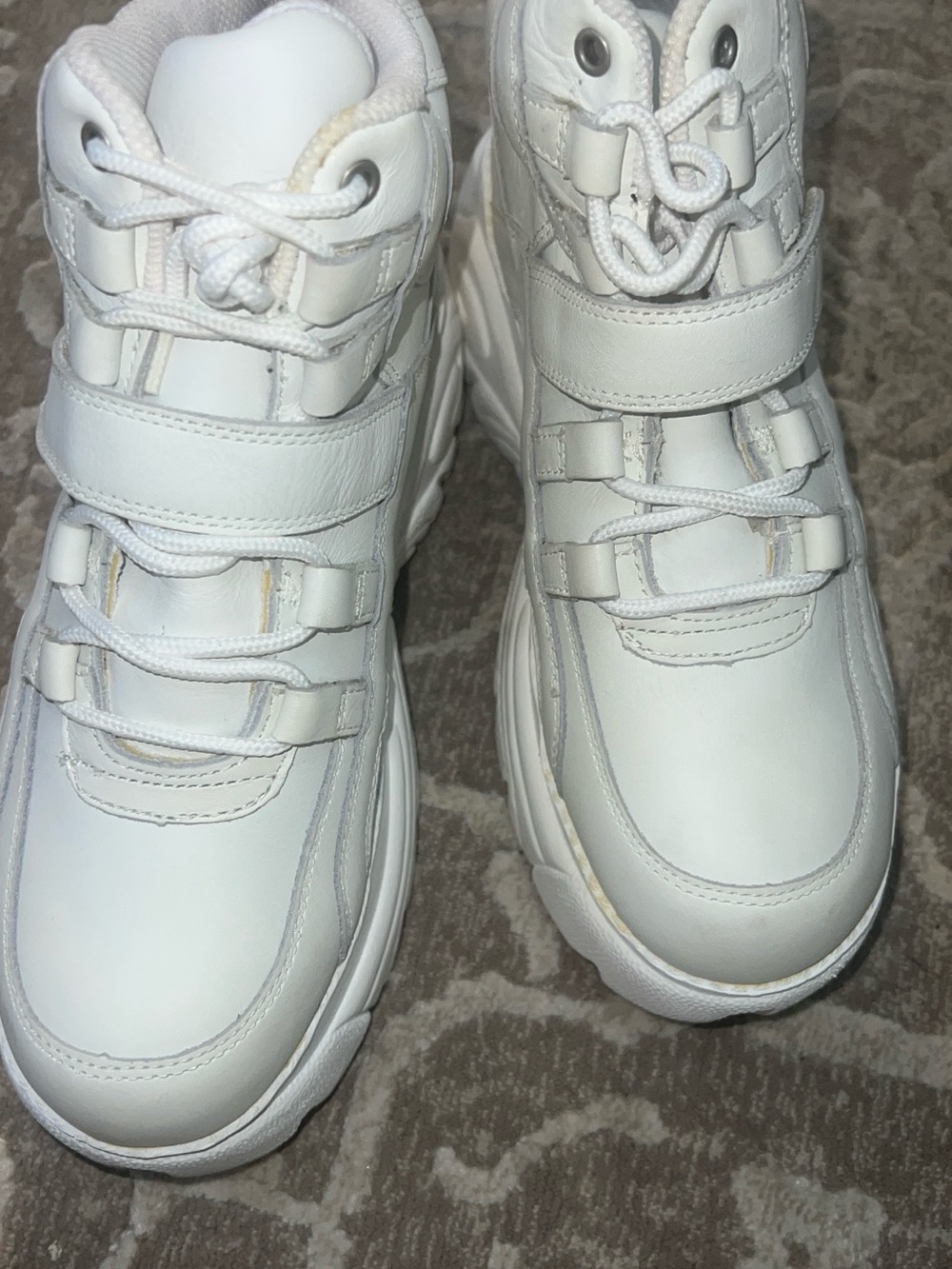 Men's White High-Top Sneakers with Padded Collar